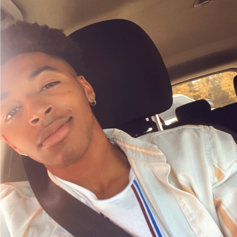 Meet your Posher, Anthony